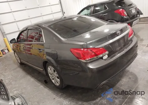 2011 Toyota Avalon z USA, uszkodzony, nr VIN 4T1BK3DB9BU411629